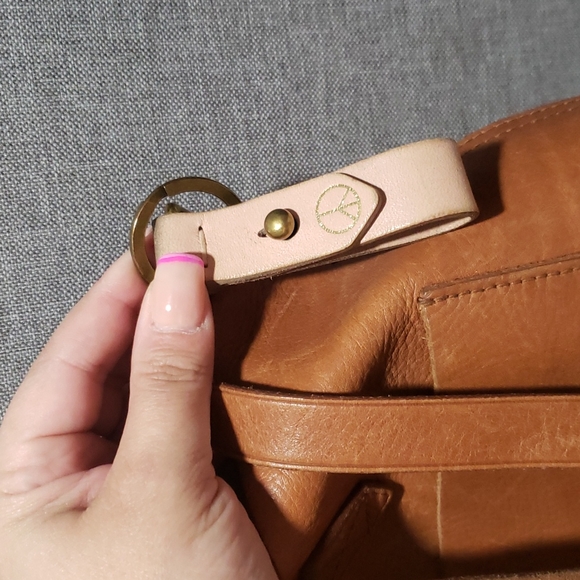 Madewell Medium Transport Tote - Picture 3 of 8